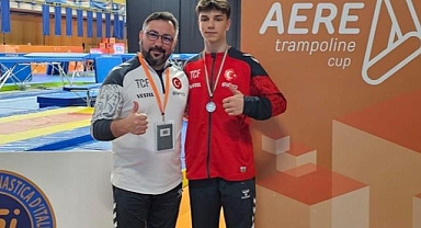 Milli cimnastikçi Sinan Cankurt, İtalya'da gümüş madalya kazandı