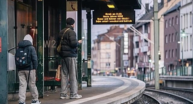 Almanya'da tüketici güveni artan belirsizlikte istikrar arıyor