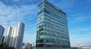 Bakan Bolat, Türk Eximbank'ın temin ettiği en yüksek tutarlı sendikasyon kredisini değerlendirdi: