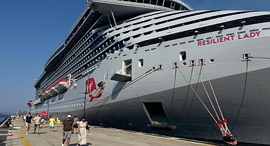 Bodrum'a kruvaziyerle 2 bin 548 turist geldi