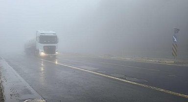 Bolu Dağı'nda sis etkili oldu