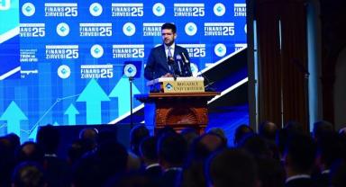 Cumhurbaşkanlığı Yatırım ve Finans Ofisi Başkanı Dağlıoğlu, Boğaziçi Üniversitesinde konuştu: