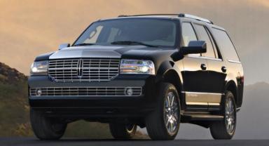 Ford Navigator ve Expedition  300 bine yakın aracını geri çağırıyor!
