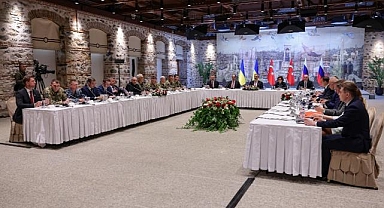 İSTANBUL BARIŞ MÜZAKERELERİ - İstanbul'da düzenlenen Türkiye-ABD-Ukrayna Üçlü Toplantısı sona erdi