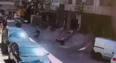  İstanbul'da 3.7'lik depremde balkon çöktü: