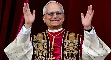 Papa 14. Leo, yönettiği ilk ayininde kardinallerine seslendi: