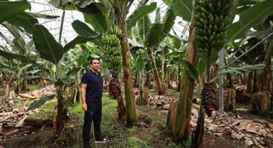 YENİ NESİL ÇİFTÇİLER - Yazılım mühendisi genç çiftçinin hedefi üretimde dijitalleşme