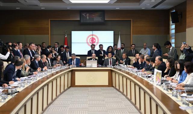 Enerji ve maden alanlarına yönelik düzenlemeler içeren kanun teklifi, Komisyonda