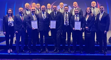Otokoç'un Adana, Antalya ve Samsun şubeleri Ford Başkanlık Ödülü kazandı