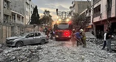 Tahran'ın doğusundan şiddetli patlama sesleri duyuldu