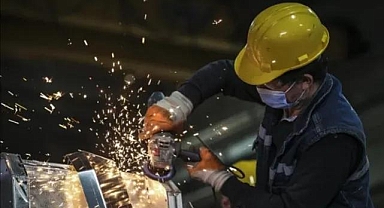 Ticaret ve perakende satış hacmi nisanda yıllık bazda arttı