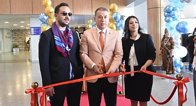 Trabzon ile Taşkent arasında başlatılan uçak seferlerinin ilk yolcuları geldi