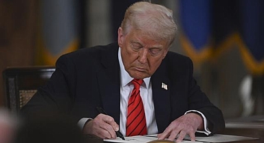 Trump, ABD'de süpersonik uçuşları teşvik etmek ve dron endüstrisini güçlendirmek için emirler imzaladı