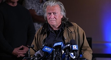 Trump'ın eski danışmanı Bannon, Elon Musk'ın sınır dışı edilmesi gerektiğini öne sürdü