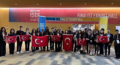 Türk öğrenciler ABD'de yapılan uluslararası bilim ve mühendislik yarışmasından ödüllerle döndü