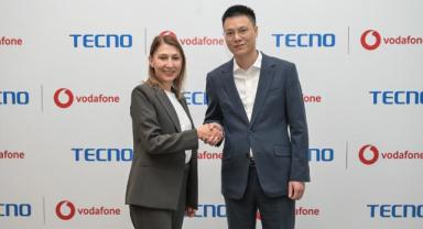 5G DESTEKLİ YENİ TECNO CAMON 40 PRO 5G İLK KEZ VE SADECE VODAFONE FLEX'TE