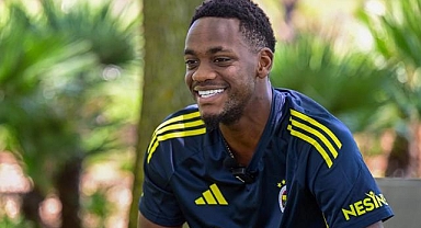 Fenerbahçe'nin yeni transferi Jhon Duran Türkiye'deki ilk röportajını 