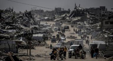 İsrail saldırıları altındaki Gazze'de Filistinliler açlık, susuzluk ve yerinden edilmeyle mücadele ediyor