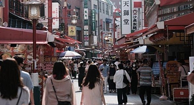 Japonya'da kurumsal iflaslar 2025'in ilk yarısında 12 yıldan bu yana ilk kez 5 bin seviyesini geçti