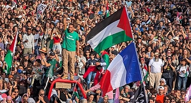 Macron'un Özel Temsilcisi'nden 