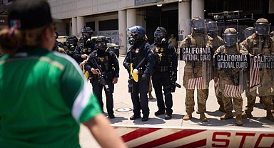 Pentagon, göçmen protestoları sırasında Los Angeles'ta görevlendirdiği deniz piyadelerini çekiyor