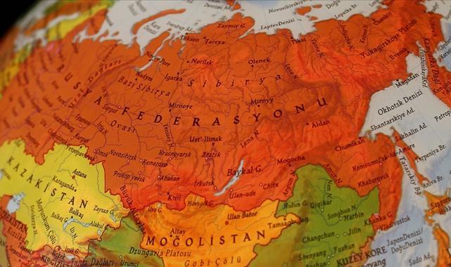 Rusya'da 43 yolcu taşıyan An-24 tipi uçağın radardan kaybolduğu bildirildi