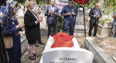 Türk havacılık tarihinin önemli isimlerinden Vecihi Hürkuş kabri başında anıldı