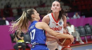 A Milli Kadın Basketbol Takımı, FIBA sıralamasında 1 basamak yükseldi