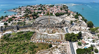 Antik ve modern yaşamın buluştuğu kent: Side 