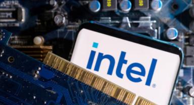 Başkan Trump, Intel için hiçbir ödeme yapılmadan 11 milyar dolarlık kazanç sağlandığını belirtti