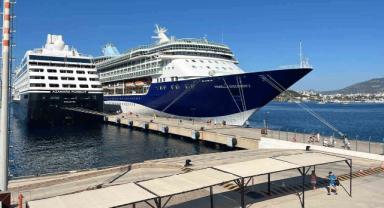 Bodrum'a iki kruvaziyer ile 2 bin 609 yolcu geldi