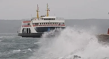 Güney Marmara'da yarınki feribot seferleri iptal edildi