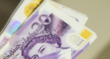 İngiltere Merkez Bankası politika faizini yüzde 4'e indirdi