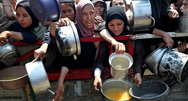 İsrail'deki kamuoyu araştırmasına katılanların yarısından fazlası Gazze'deki kıtlıktan