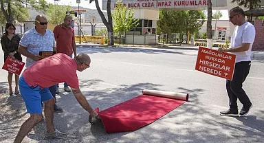 İzmir'de kooperatif mağdurlarından cezaevi önünde 
