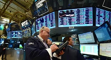 New York borsası düşüşle açıldı