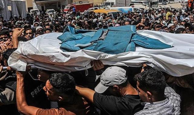 Reuters muhabiri Zink, kurumunun İsrail'in gazeteci katliamı karşısındaki tutumunu eleştirerek istifa etti