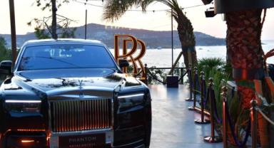 Rolls-Royce’un asırlık efsanesi Phantom, Scorpios’ta