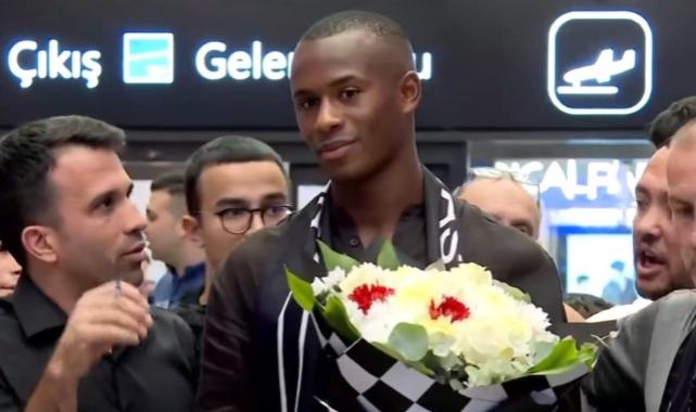 Tiago Djalo, Beşiktaş için İstanbul'da