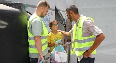 TİKA, açlıkla mücadele eden Gazzelilere gıda yardımlarını sürdürüyor