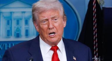 Trump, ABC ve NBC'nin yayın lisanslarının iptal edilmesi gerektiğini savundu