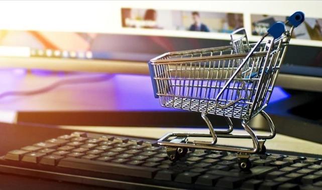 Yılın ilk yarısında e-ticaret hacmi 2 trilyon lirayı aştı