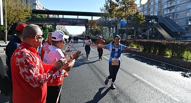 5. Uluslararası Kayseri Yarı Maratonu koşuldu