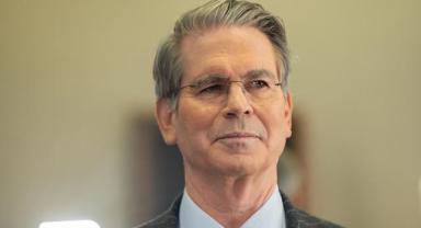 ABD Hazine Bakanı Bessent, tarifelerin iptal edilmesinin ülkeye maliyeti konusunda uyardı: