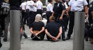 ABD'nin Georgia eyaletindeki Hyundai tesisinde 475 kişi göçmenlik polisi tarafından gözaltına alındı