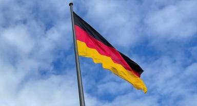 Almanya'da yatırımcı güveni eylülde, beklenenden fazla arttı