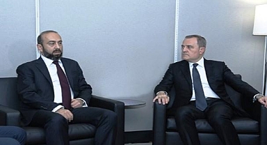 Azerbaycan ve Ermenistan Dışişleri Bakanları New York'ta görüştü