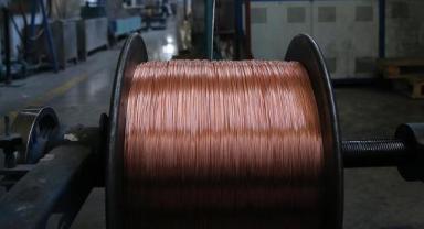 Bakır fiyatları, haftalık yükselişin ardından %0,7 düşerek ton başına 10.190 dolara geriledi