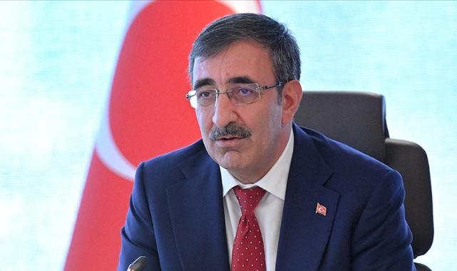 Cumhurbaşkanı Yardımcısı Yılmaz, OVP açıklamasının ardından soruları yanıtladı: