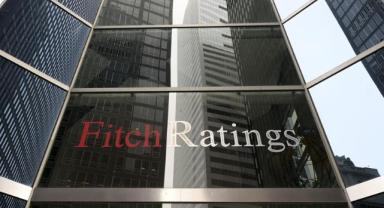 Fitch, Fransa'nın kredi notunu düşürdü